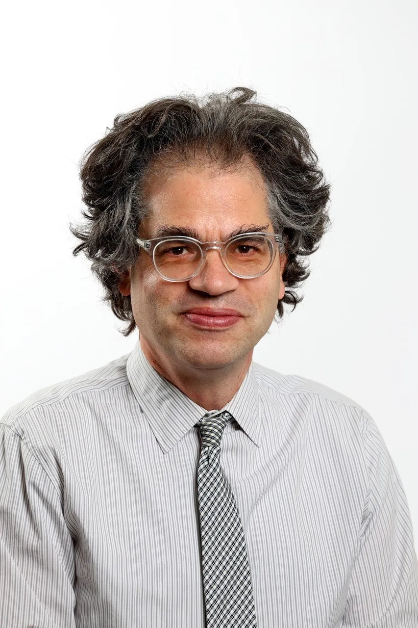 Prof. Jeffrey Siegel